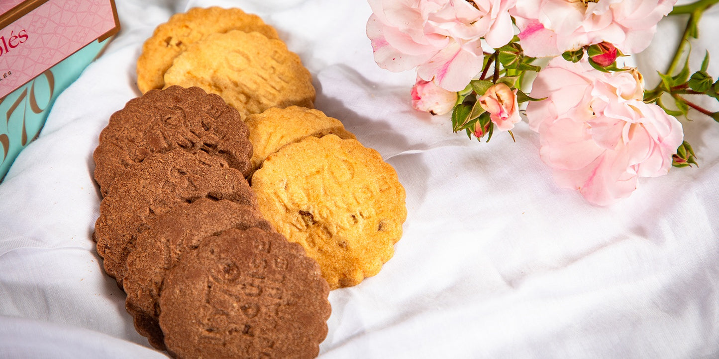 Thin shortbread made with pure fresh butter 🇫🇷